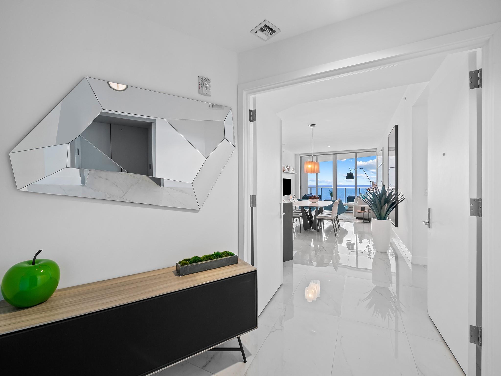 Paramount Residences - Residential Lease