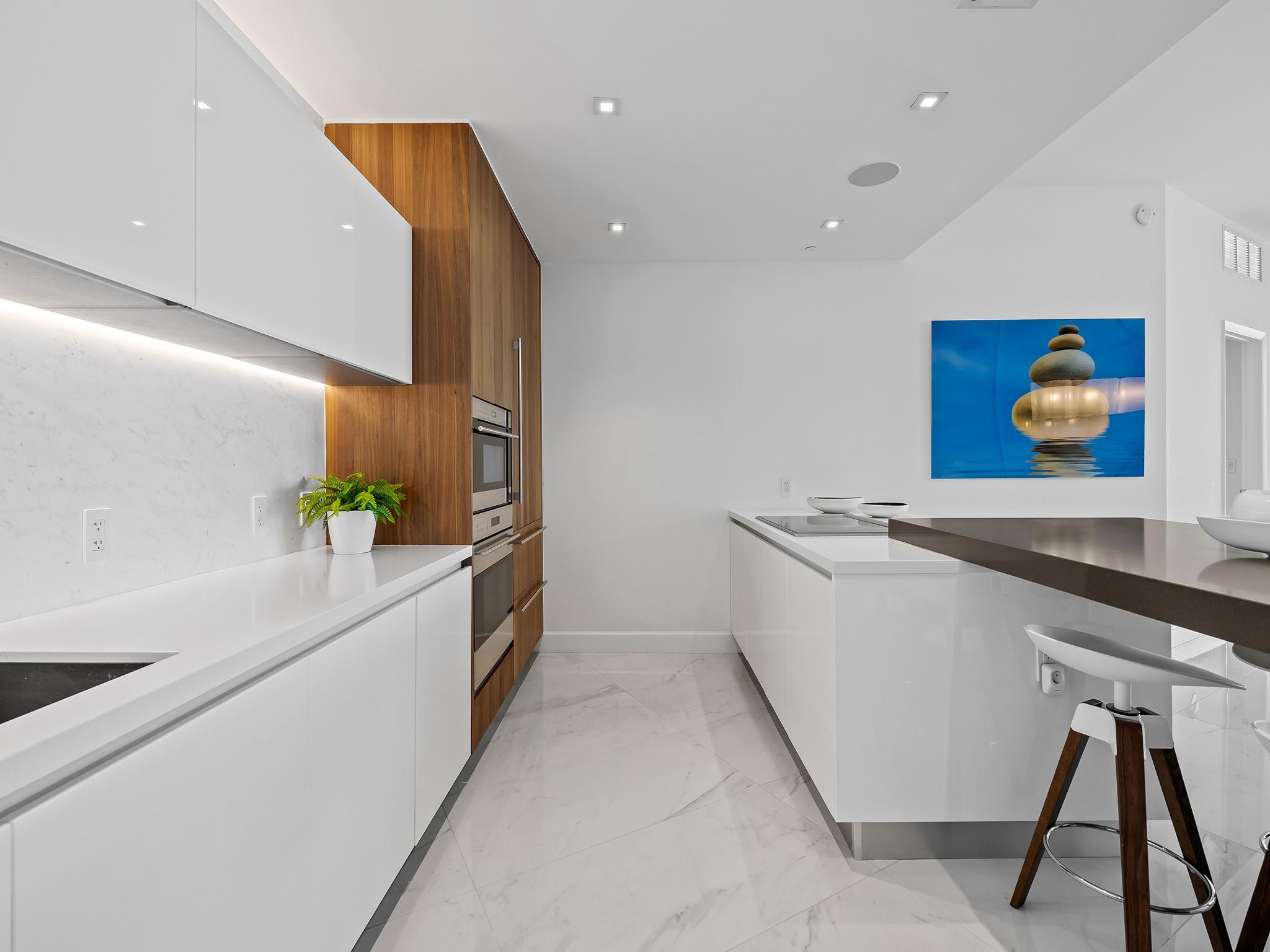 Paramount Residences - Residential Lease