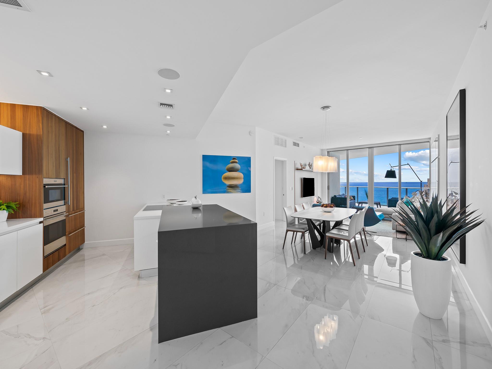 Paramount Residences - Residential Lease