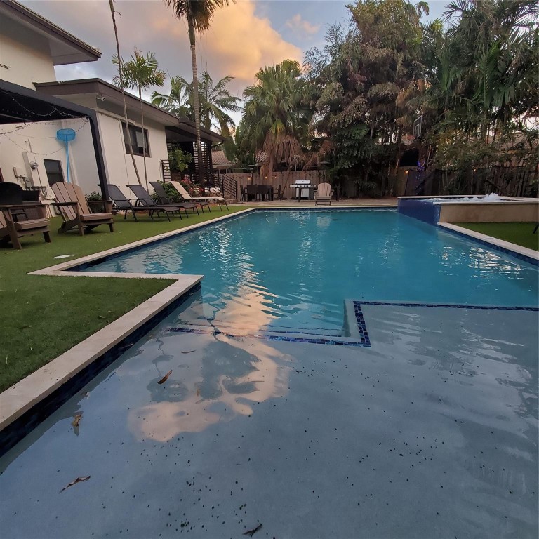 Harbour Heights Add 35-21 - Residential