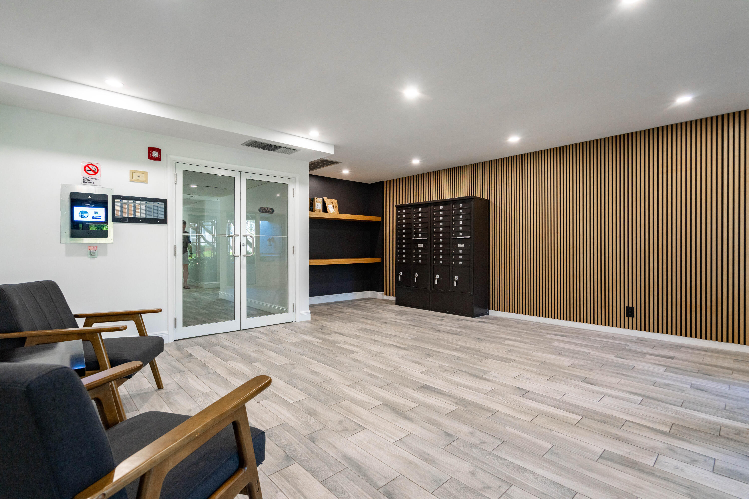 TIERRA DEL SOL CONDO - Residential