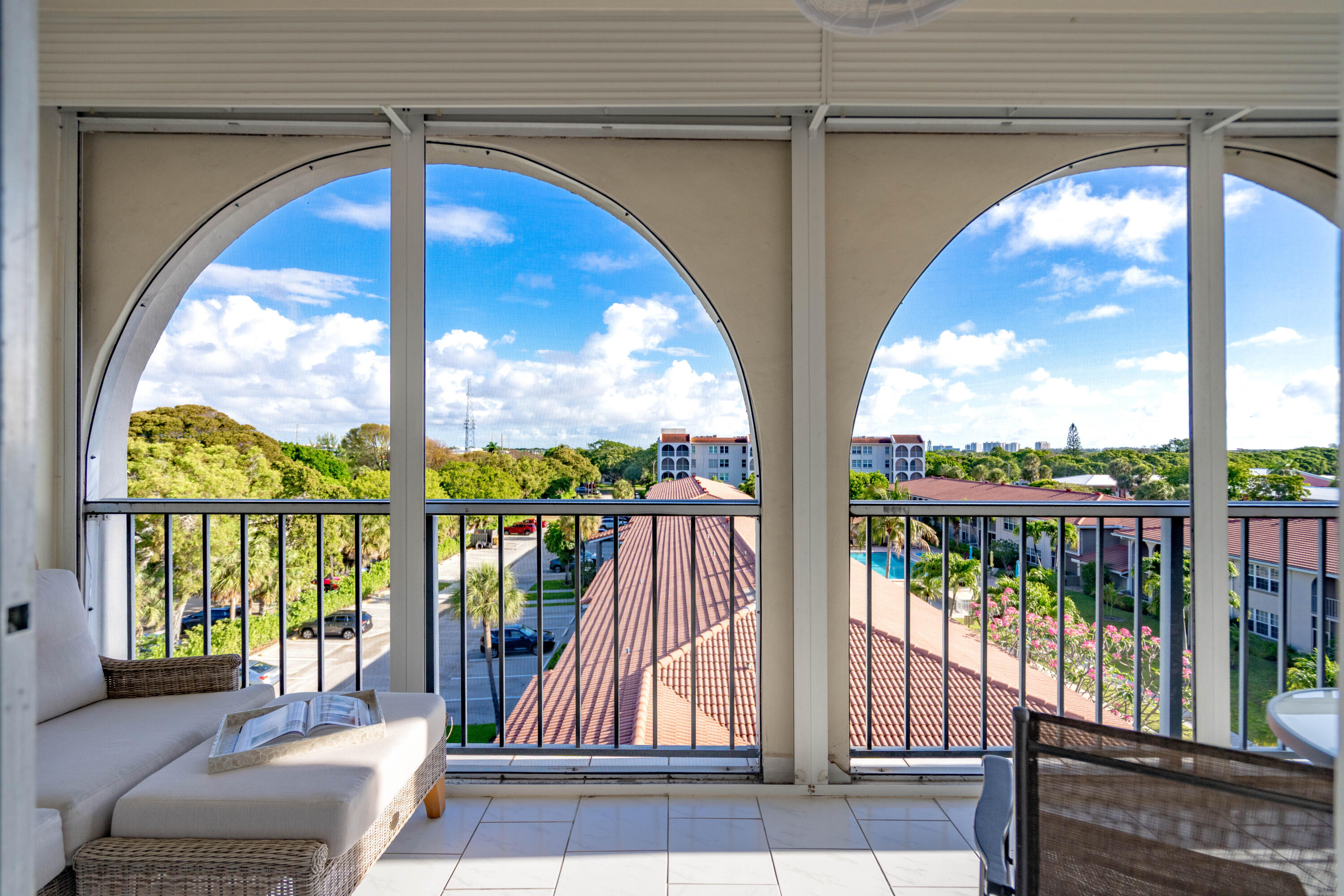 TIERRA DEL SOL CONDO - Residential