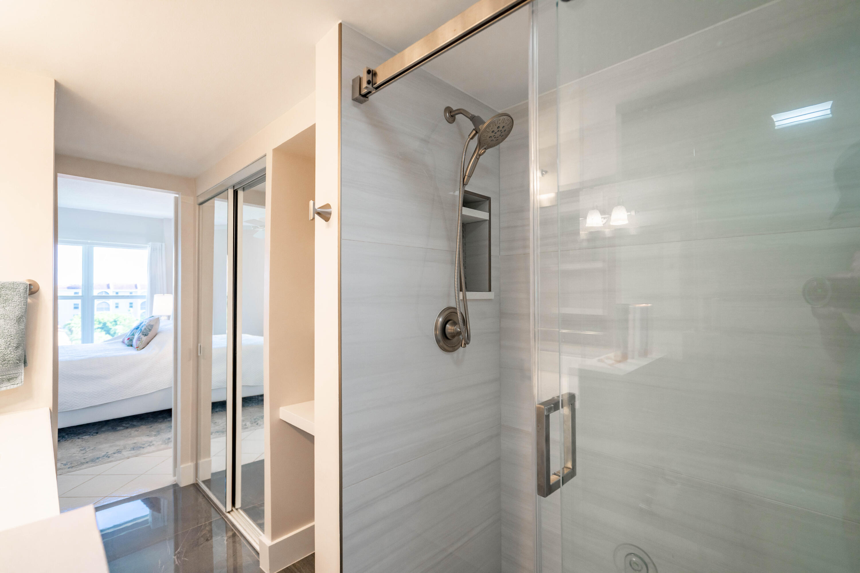 TIERRA DEL SOL CONDO - Residential