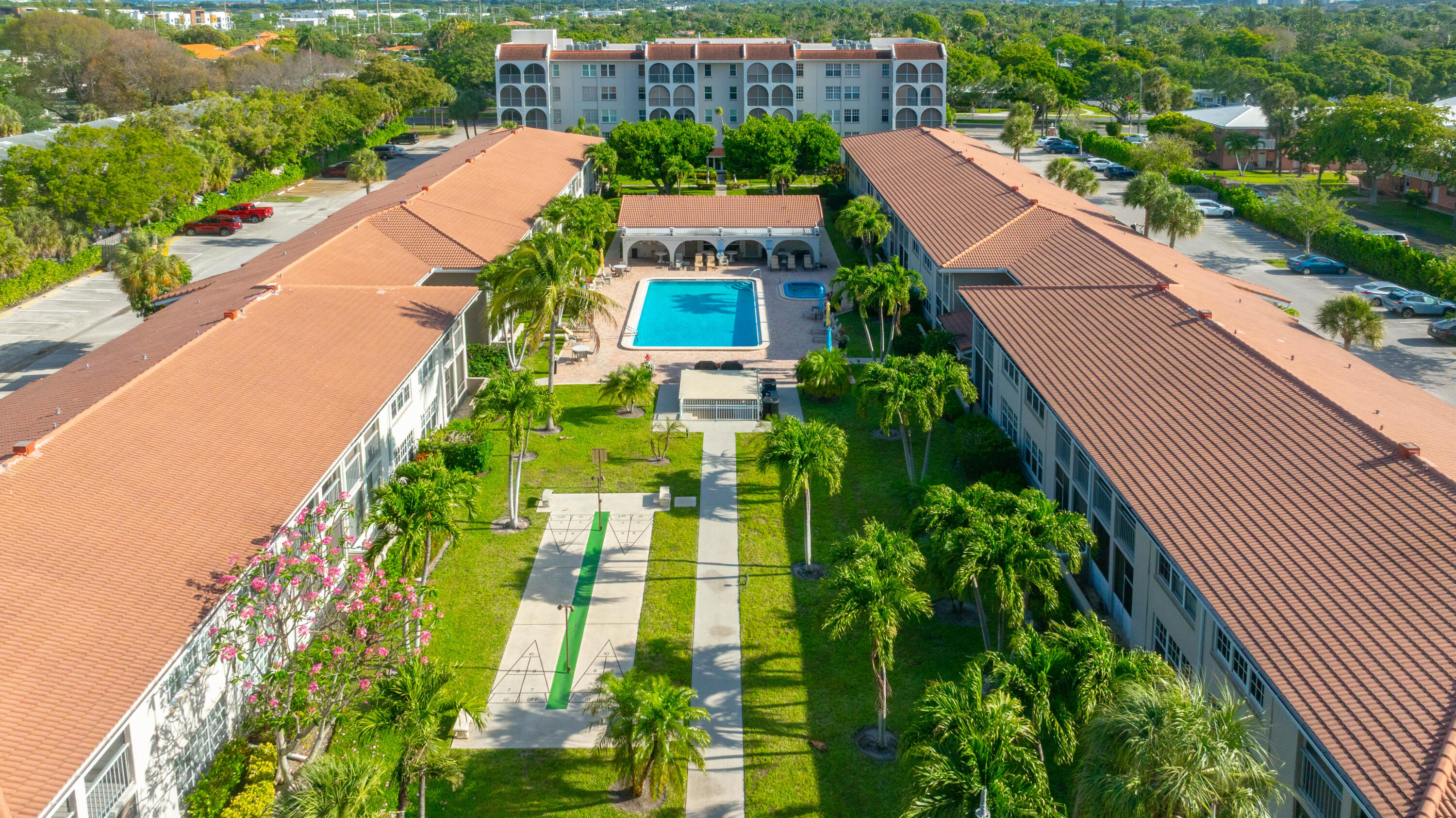 TIERRA DEL SOL CONDO - Residential