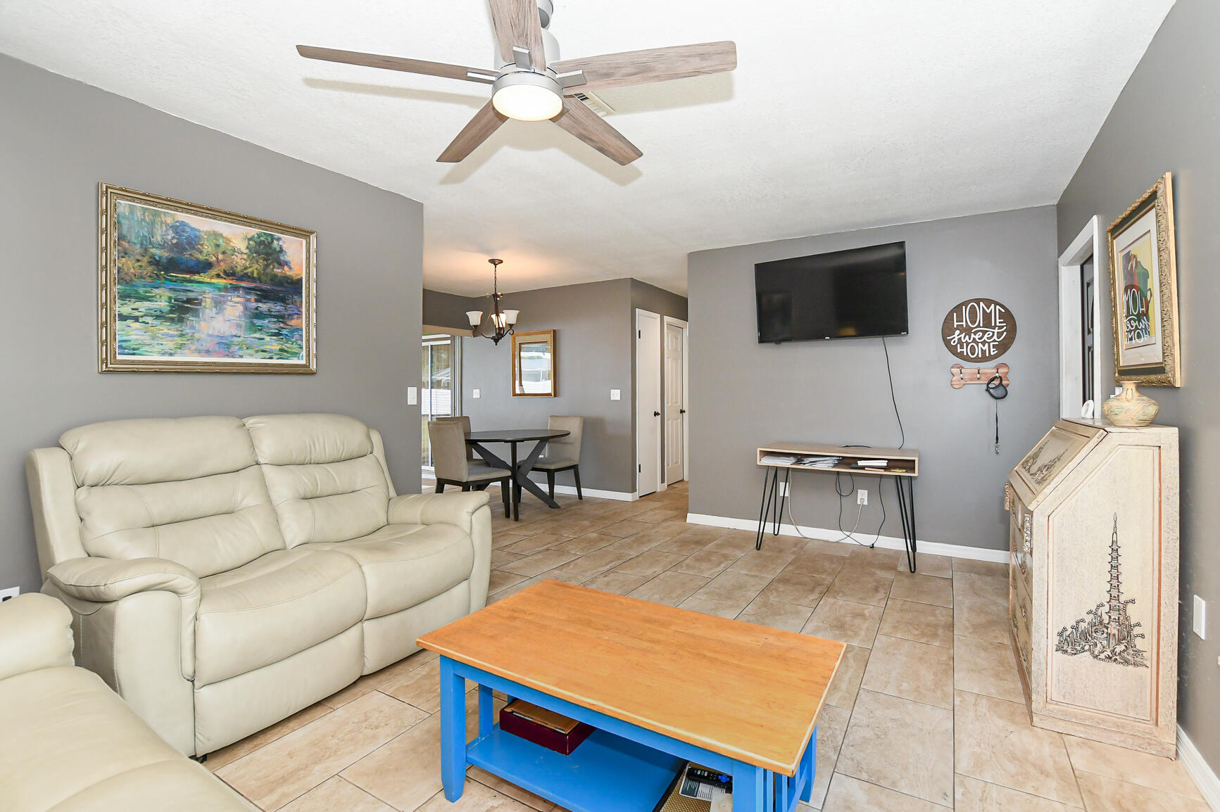 PORT ST LUCIE SECTION 27 - Residential