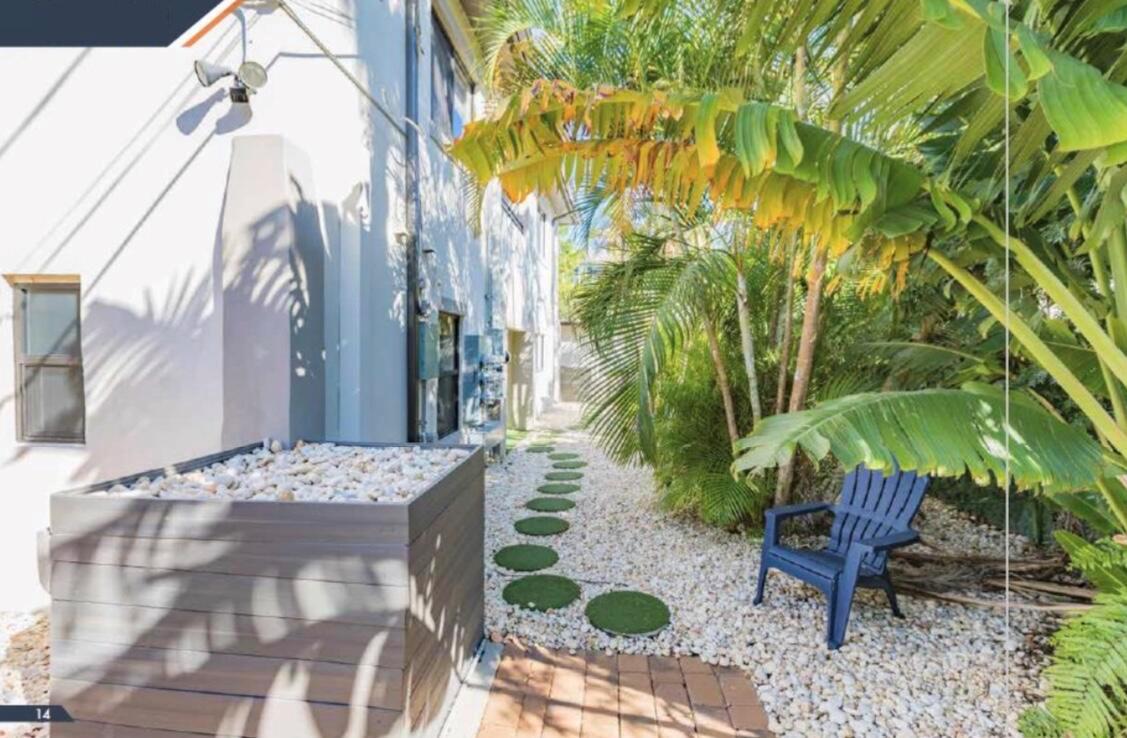 VILLA NOVA CONDO - Residential Lease