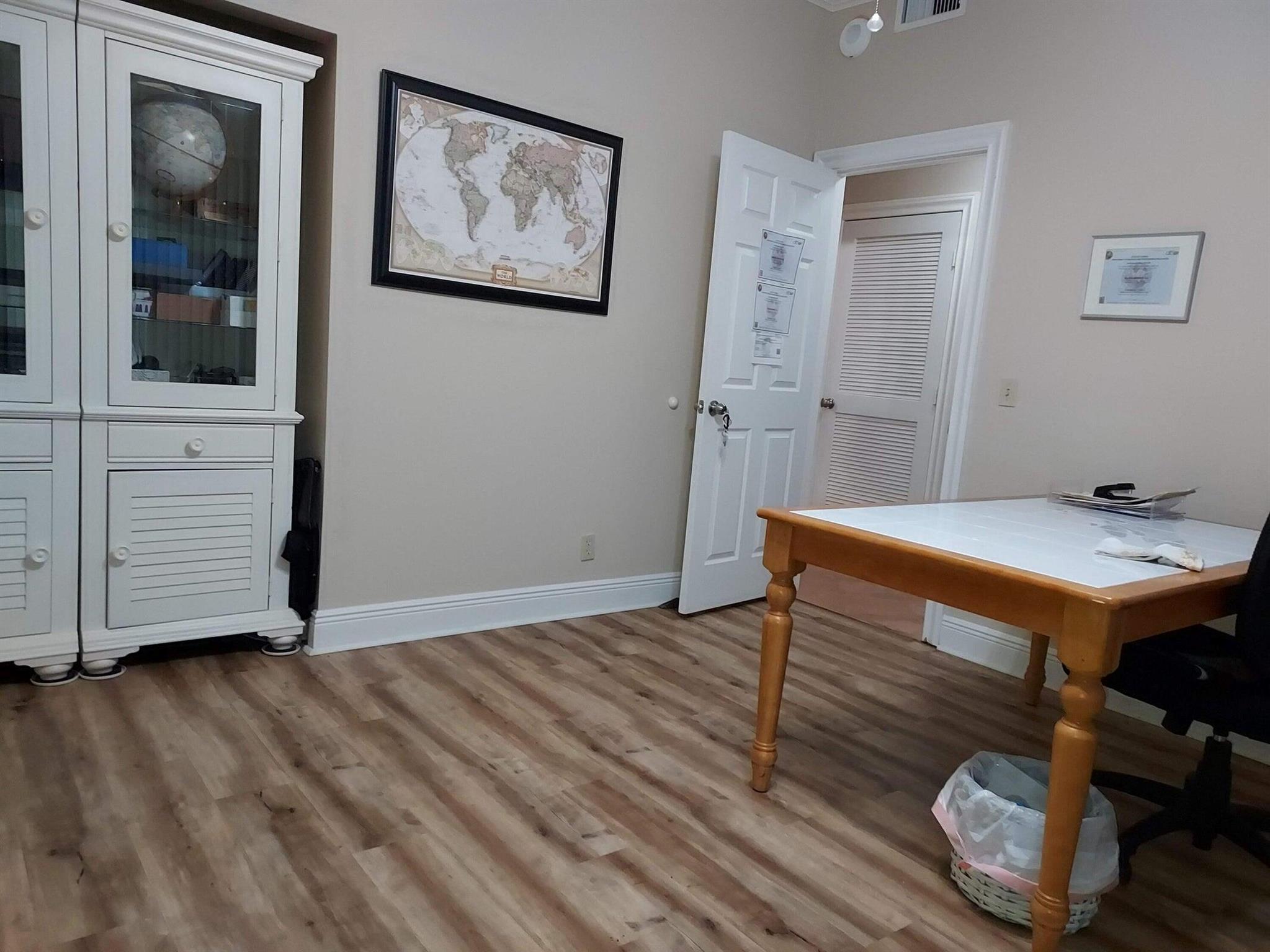 TIARA TOWERS CONDOMINIUM - Residential