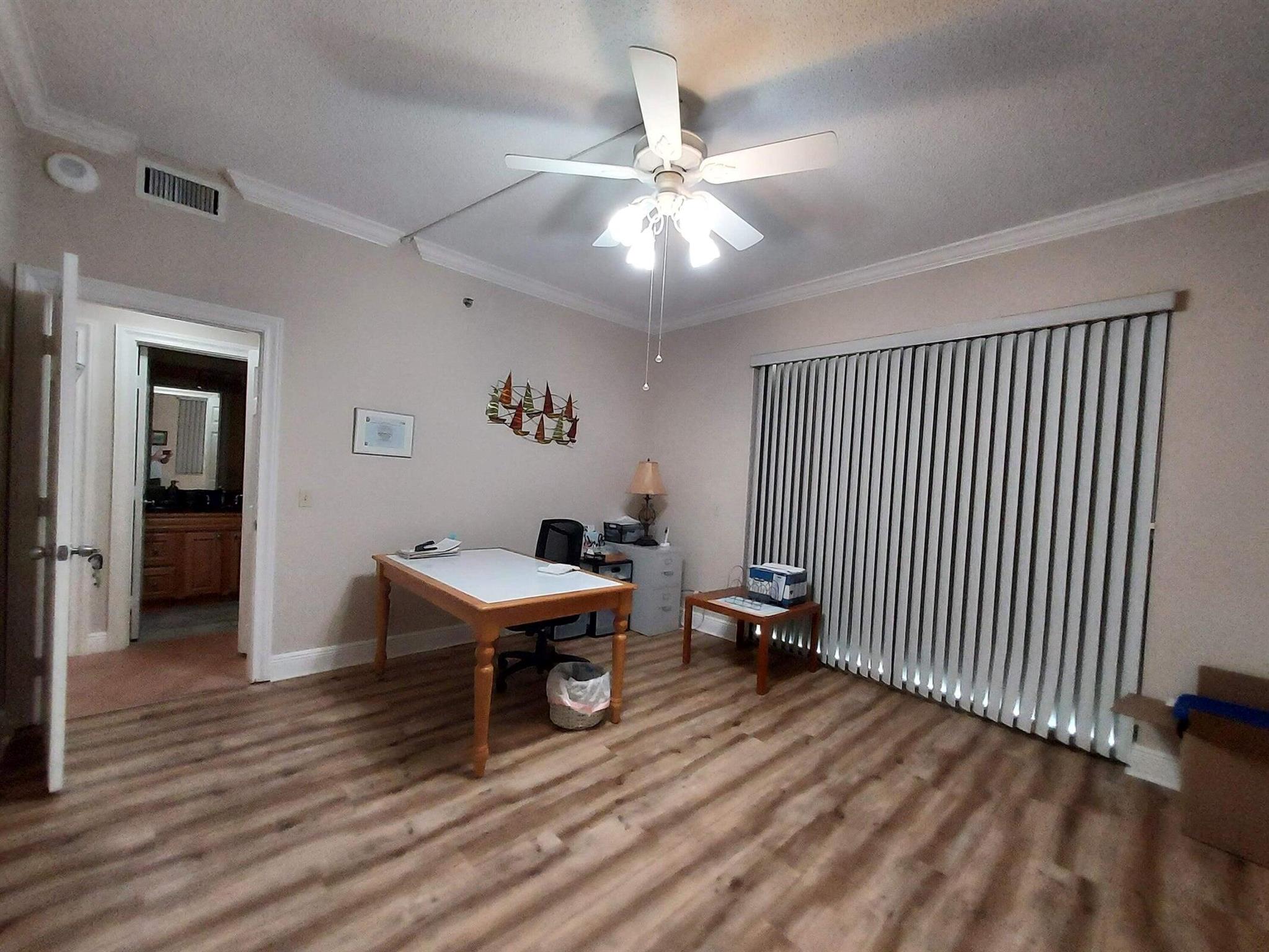 TIARA TOWERS CONDOMINIUM - Residential