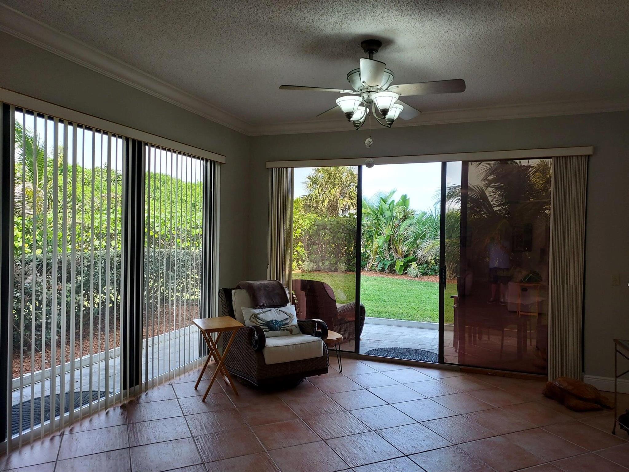 TIARA TOWERS CONDOMINIUM - Residential