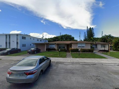 707 NE 10th Street 3 Hallandale Beach FL 33009