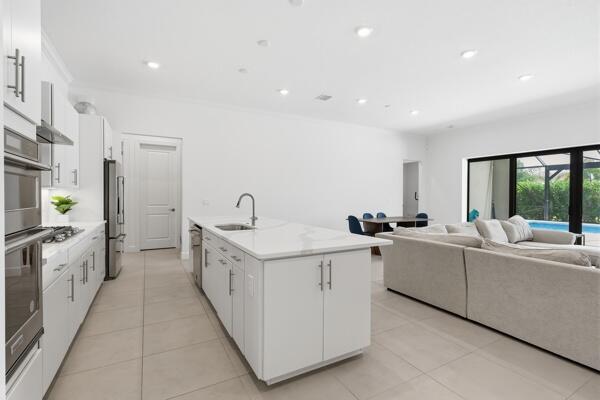 VERANDA GARDENS EAST PHASE 4 - Residential