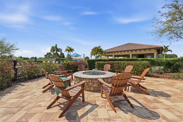 VERANDA GARDENS EAST PHASE 4 - Residential