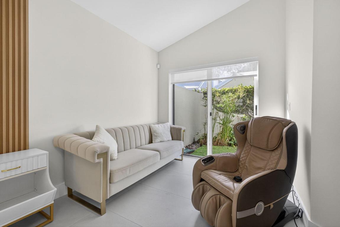 BARCLAY CLUB AT PGA NATL - Residential