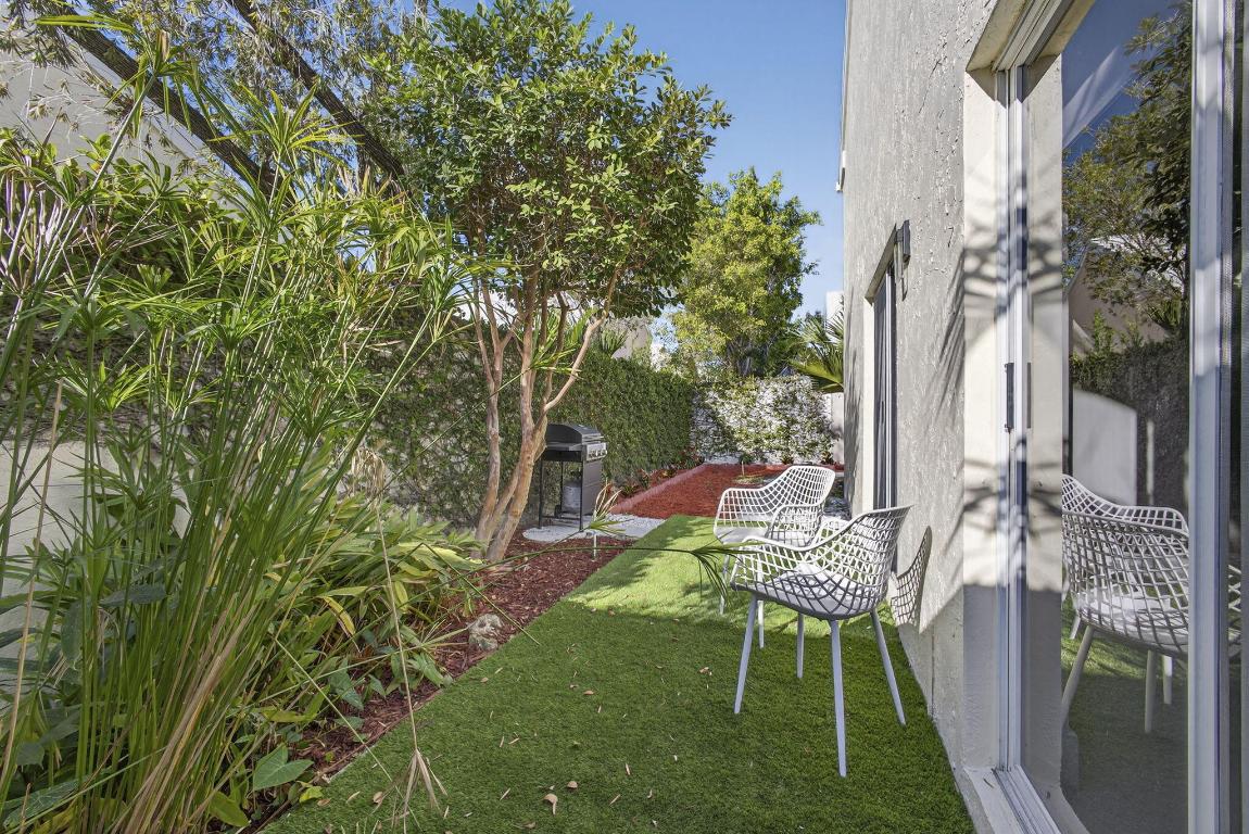 BARCLAY CLUB AT PGA NATL - Residential