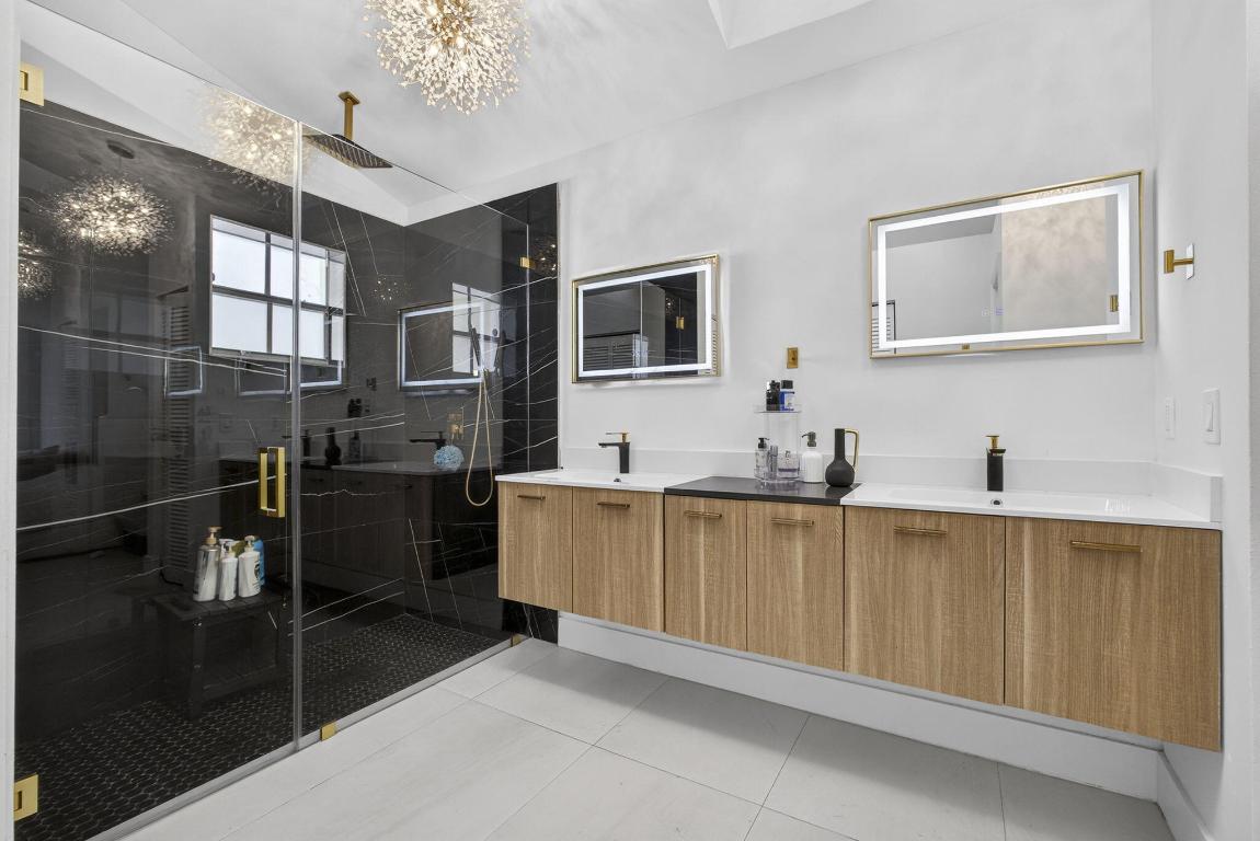 BARCLAY CLUB AT PGA NATL - Residential