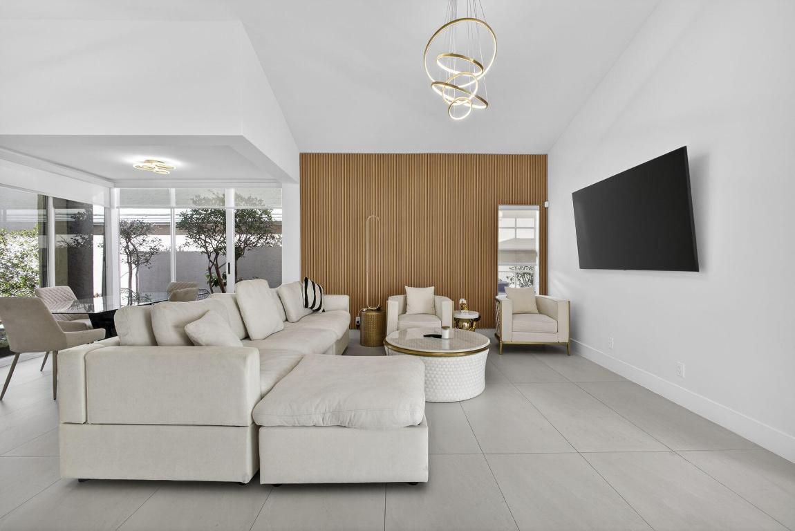 BARCLAY CLUB AT PGA NATL - Residential