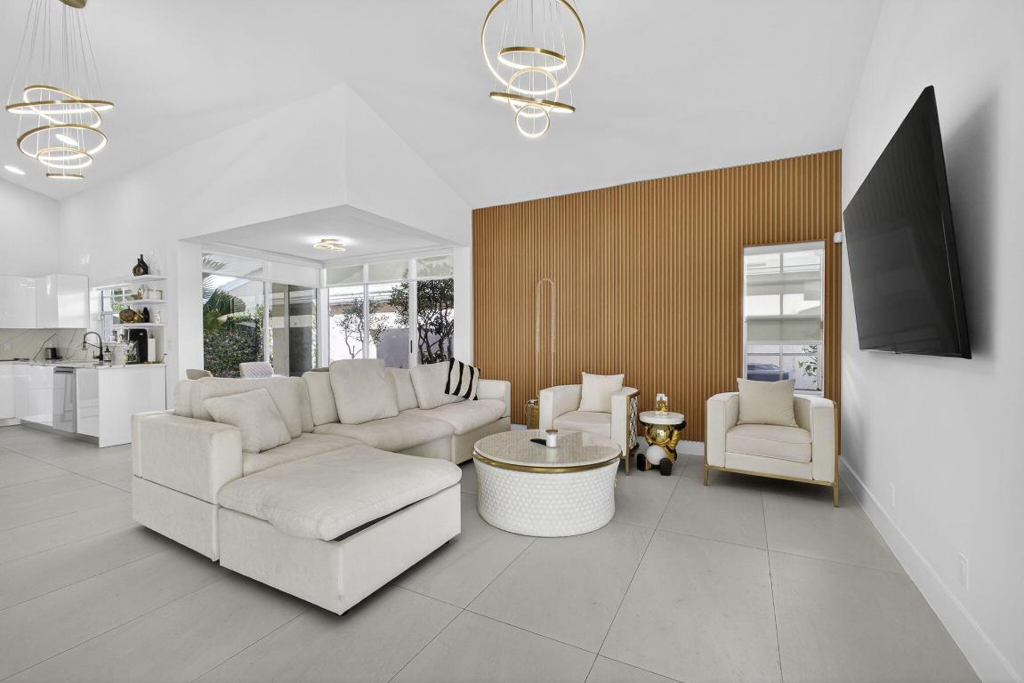 BARCLAY CLUB AT PGA NATL - Residential