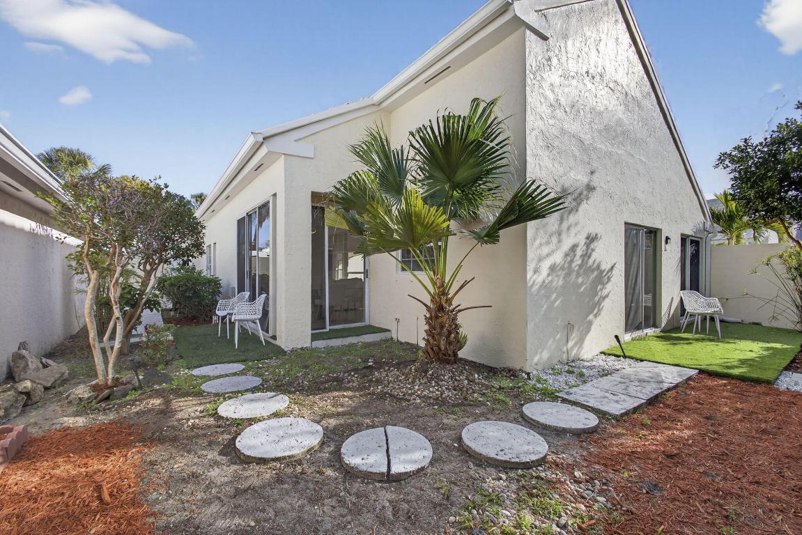 BARCLAY CLUB AT PGA NATL - Residential