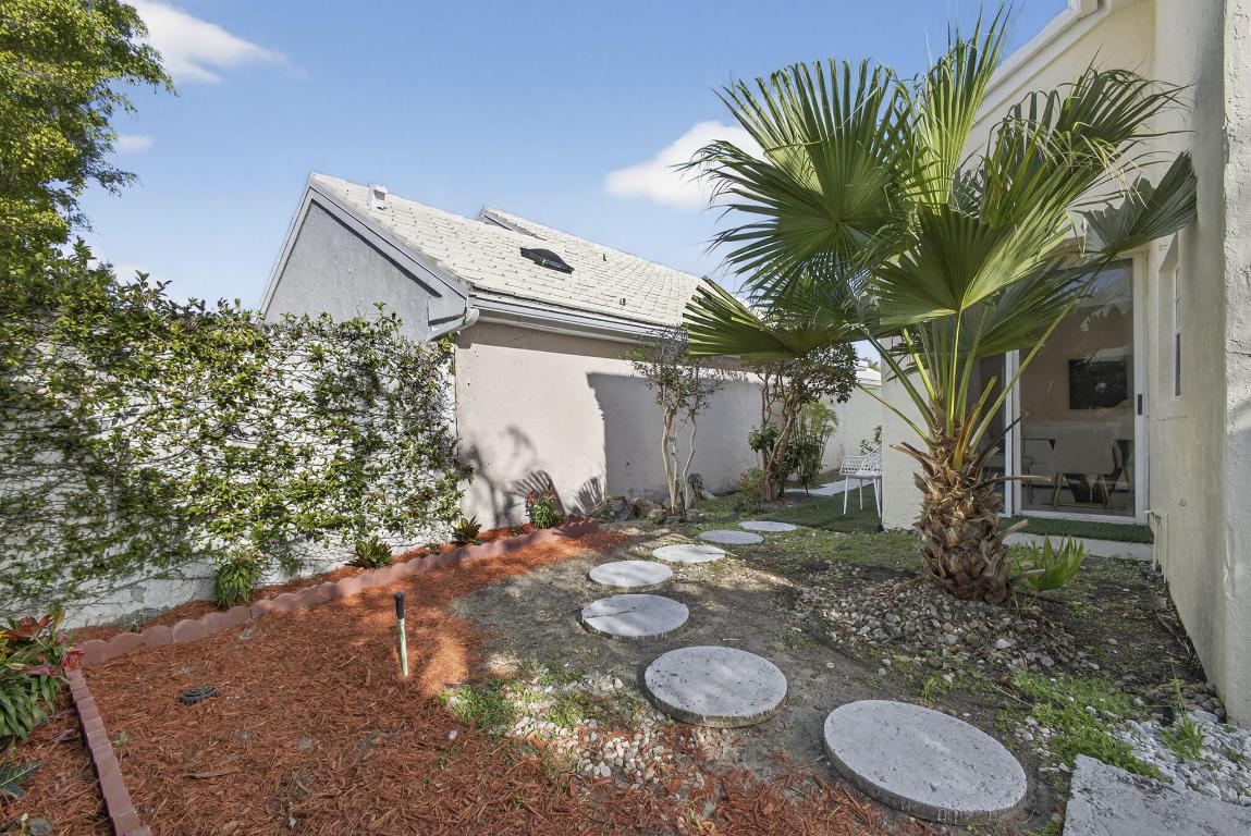 BARCLAY CLUB AT PGA NATL - Residential