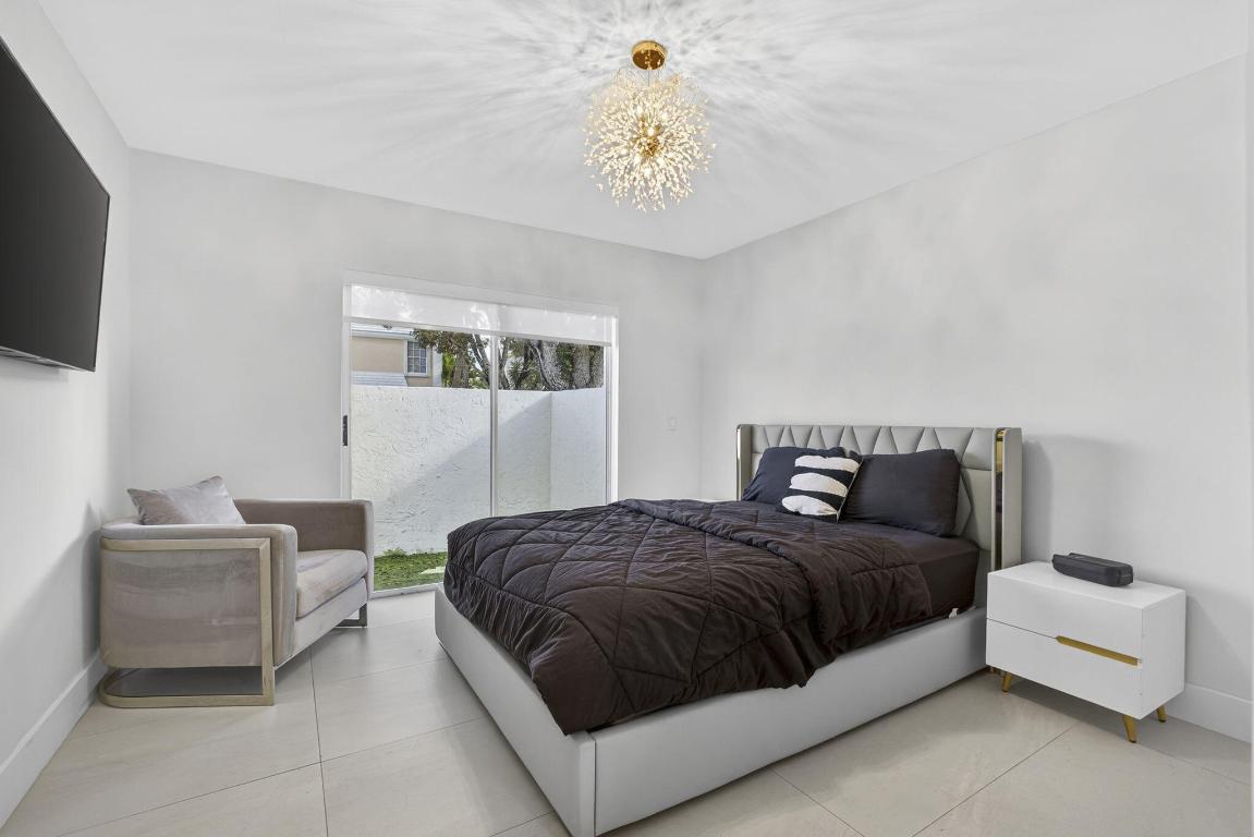 BARCLAY CLUB AT PGA NATL - Residential