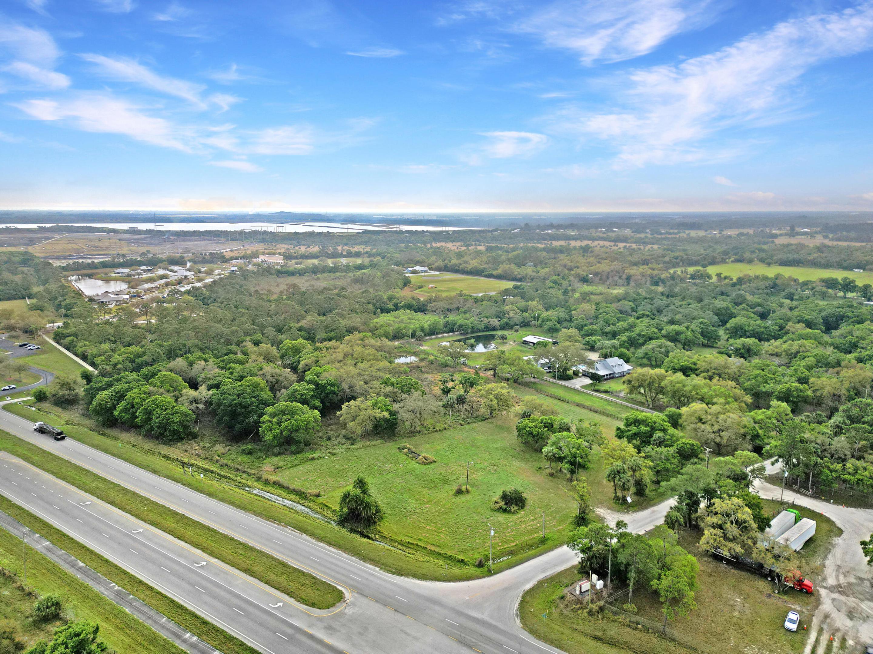 HATTIE CHAMBERLAIN SUBDIVISION - Land