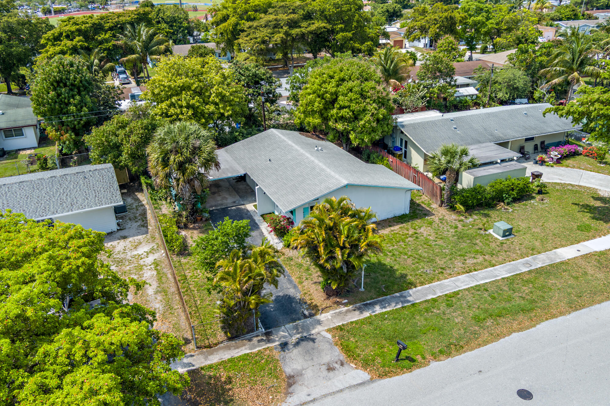 PALM BEACH LAKES SOUTH 2 - Residential