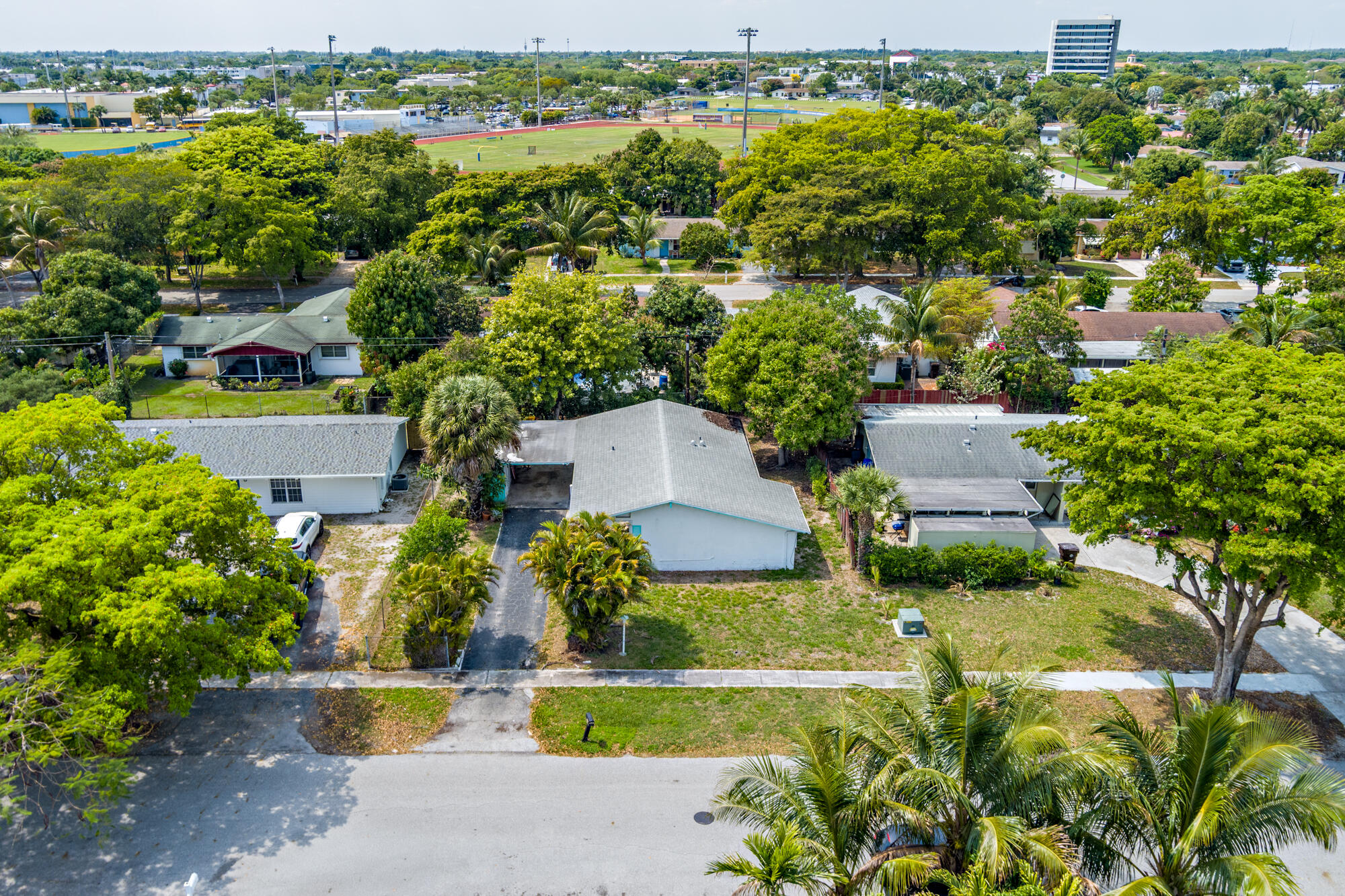 PALM BEACH LAKES SOUTH 2 - Residential