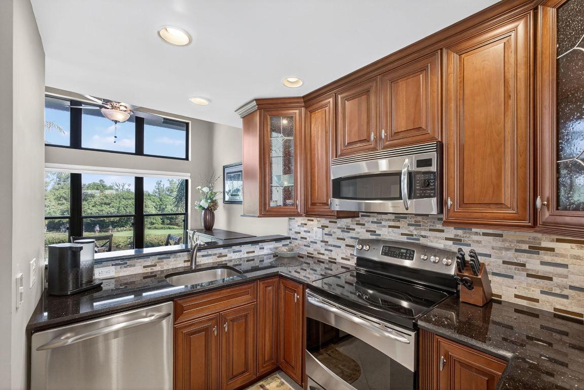 JUPITER DUNES CONDO - Residential