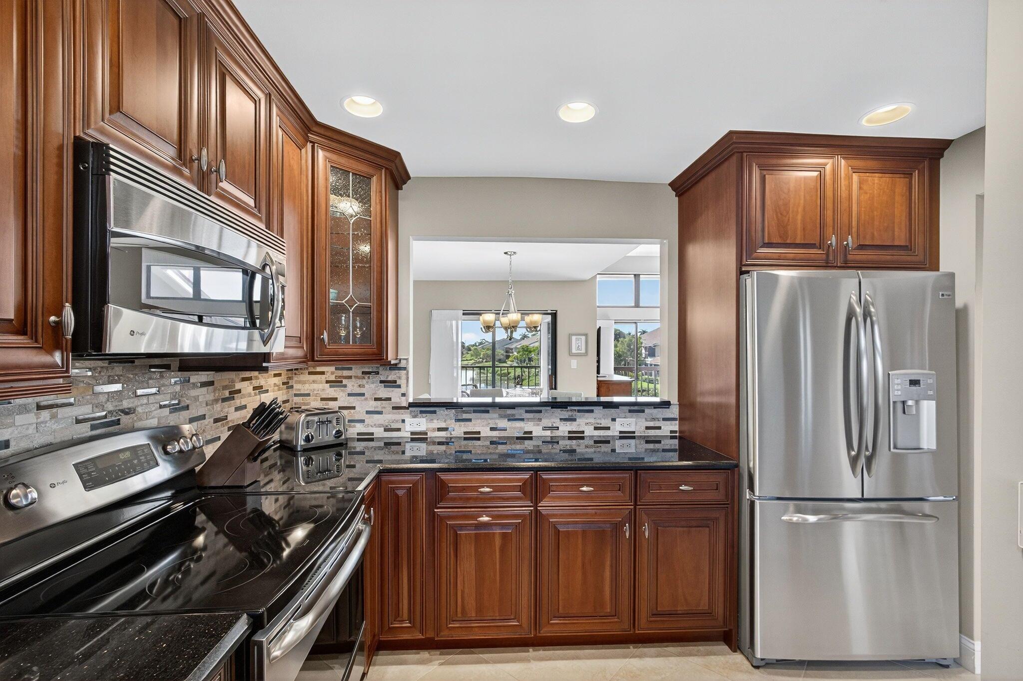 JUPITER DUNES CONDO - Residential