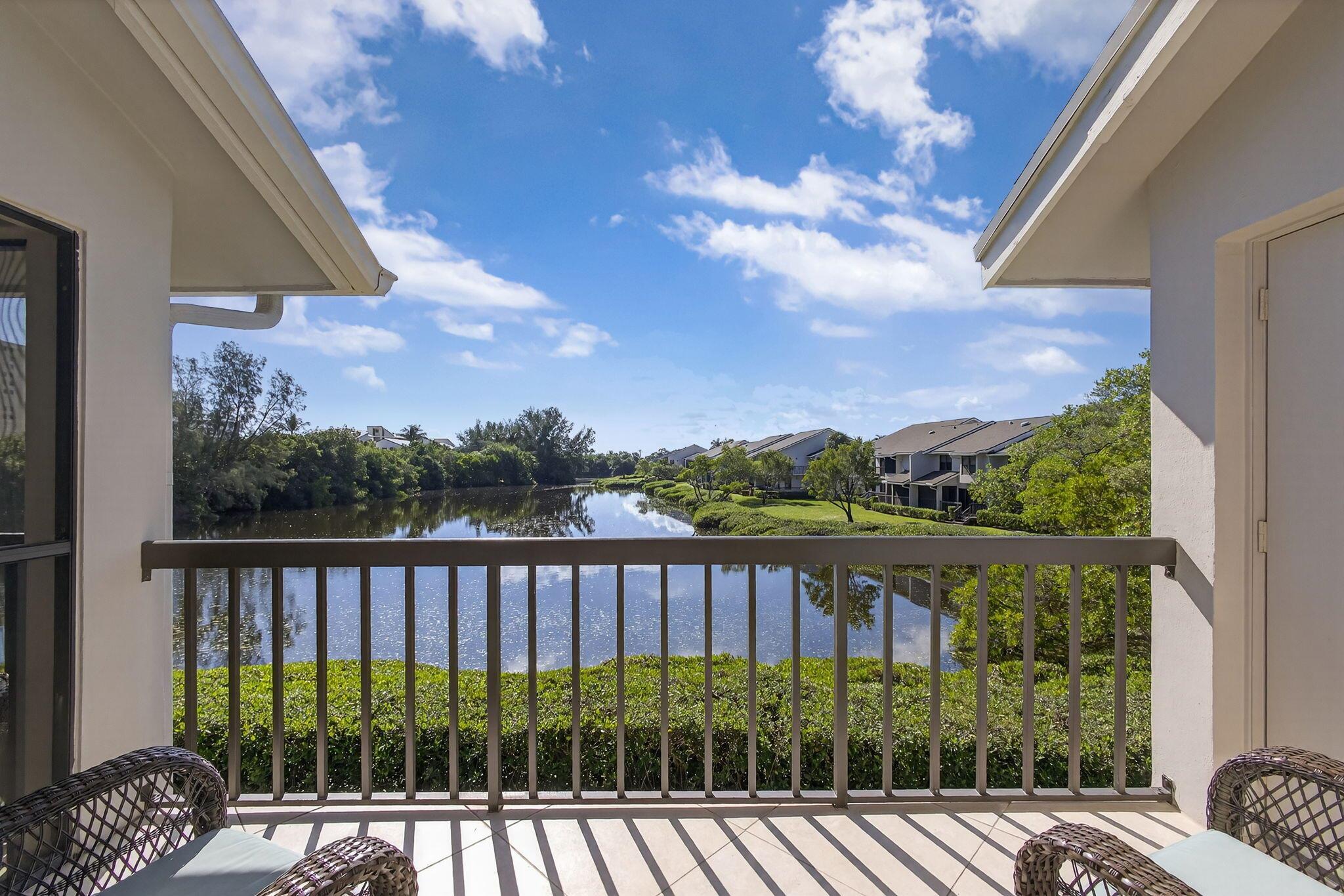 JUPITER DUNES CONDO - Residential