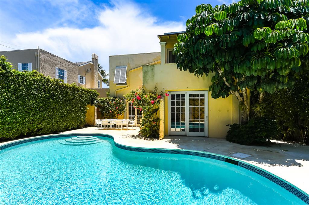 POINCIANA PARK 2ND ADD - Residential