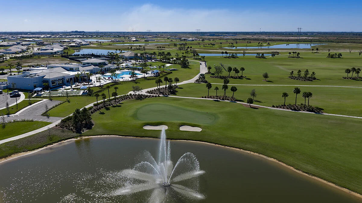 ASTOR CREE - Residential