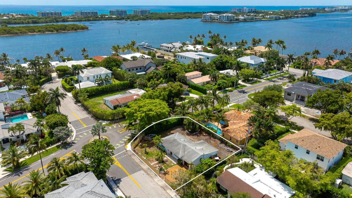 7935 S Flagler Drive