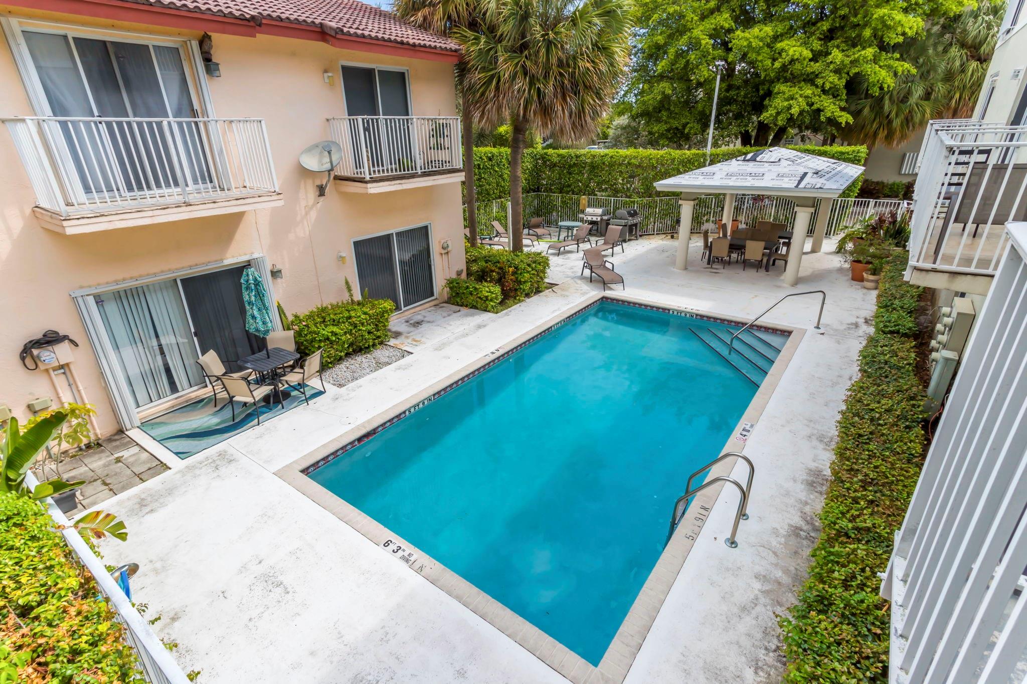 14th Street Townhomes - Residential