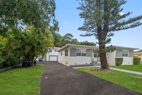 1219 NW 33rd Street A Miami FL 33142