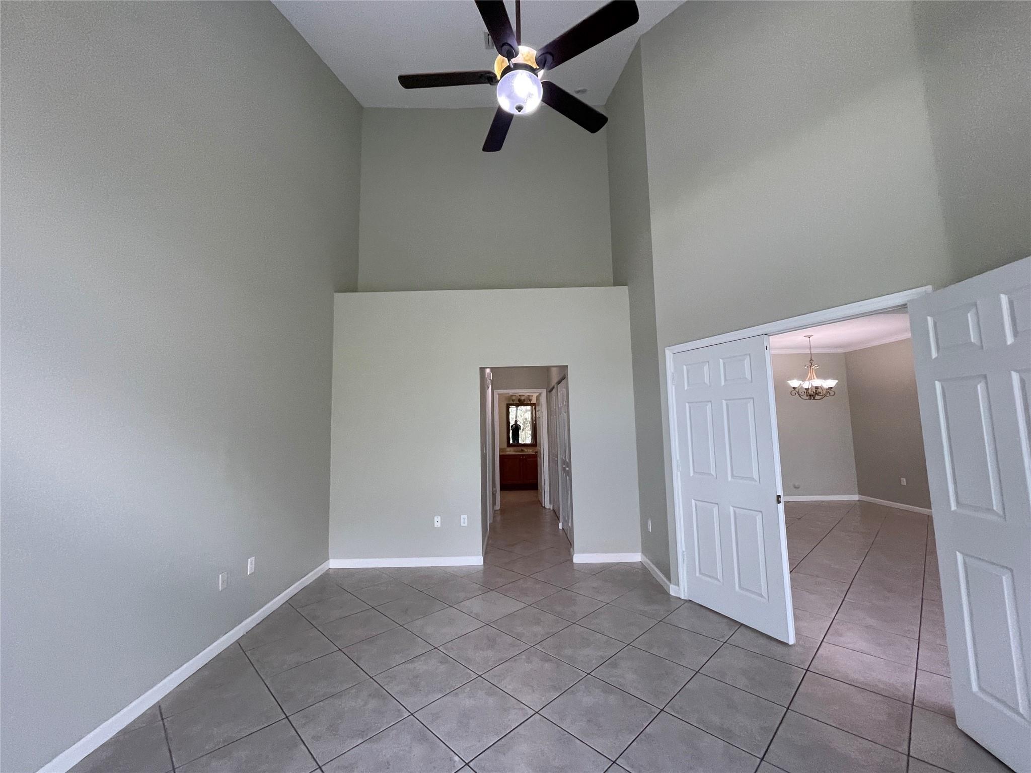 5031 Madison Lakes Cir