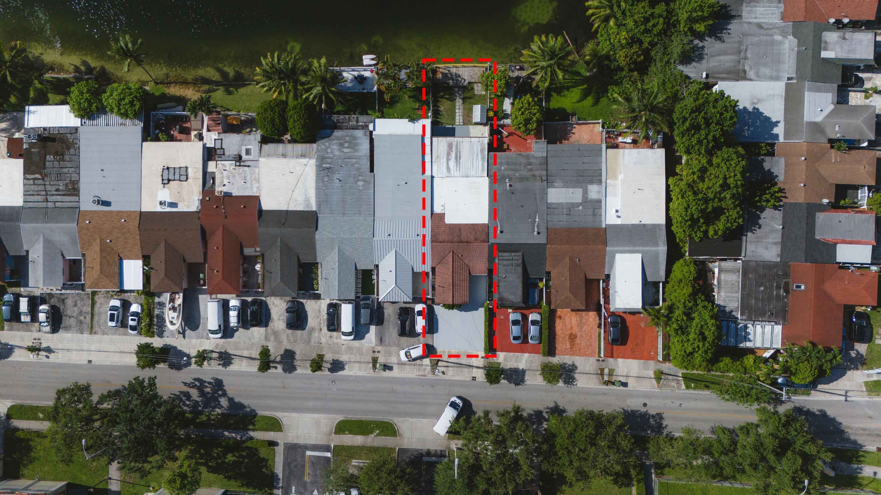 847 W 77th Street