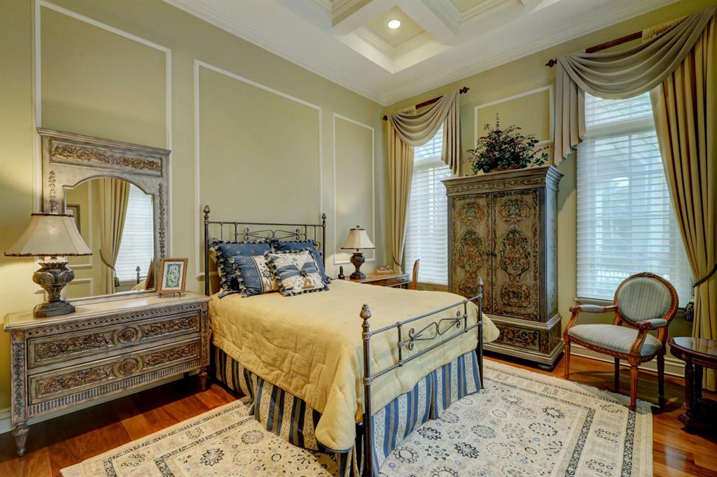 BEARS CLUB - Residential