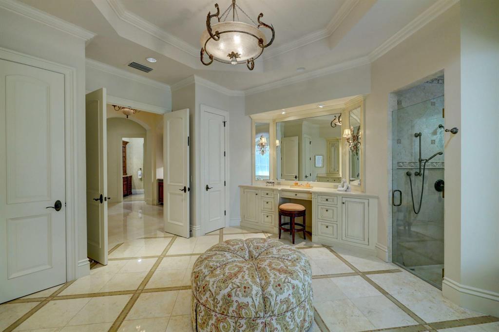 BEARS CLUB - Residential