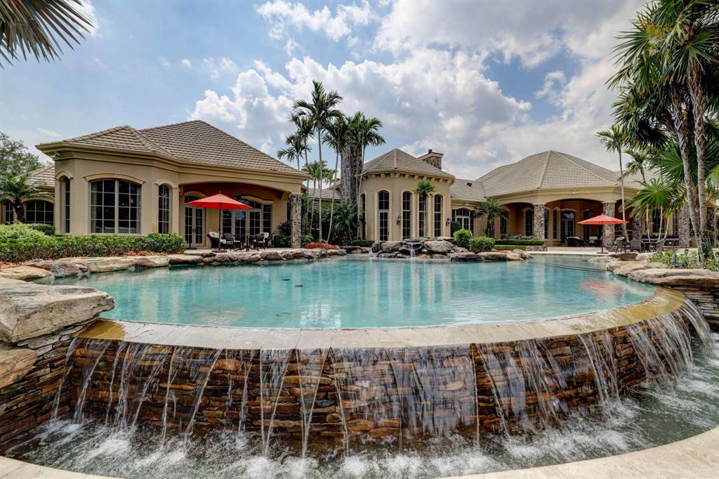 BEARS CLUB - Residential