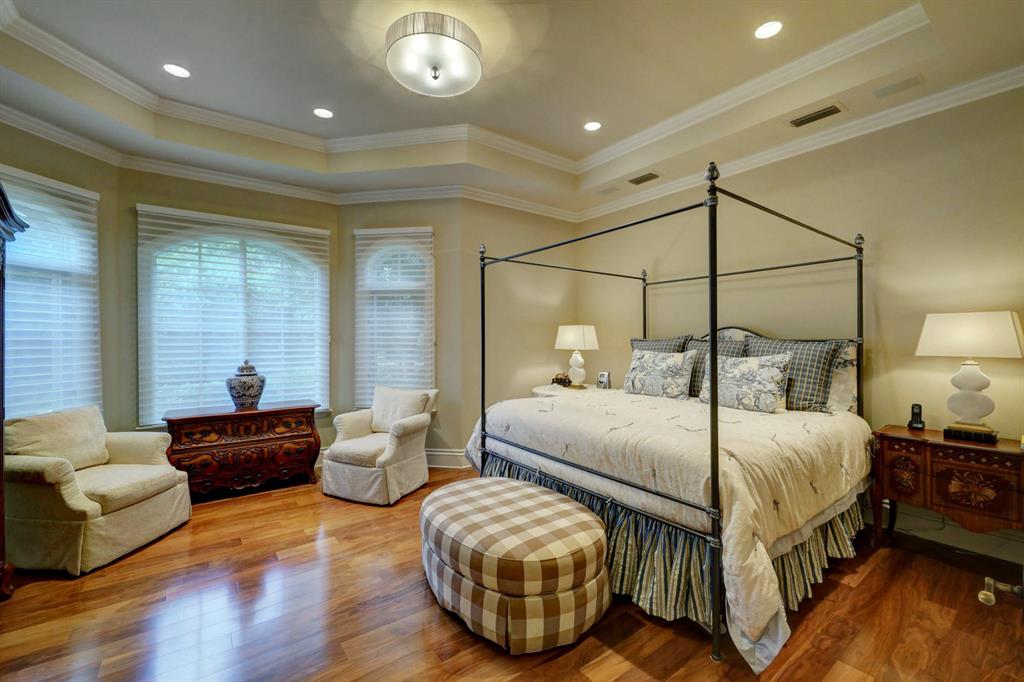 BEARS CLUB - Residential