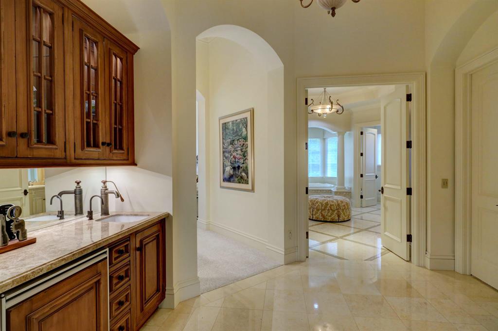 BEARS CLUB - Residential