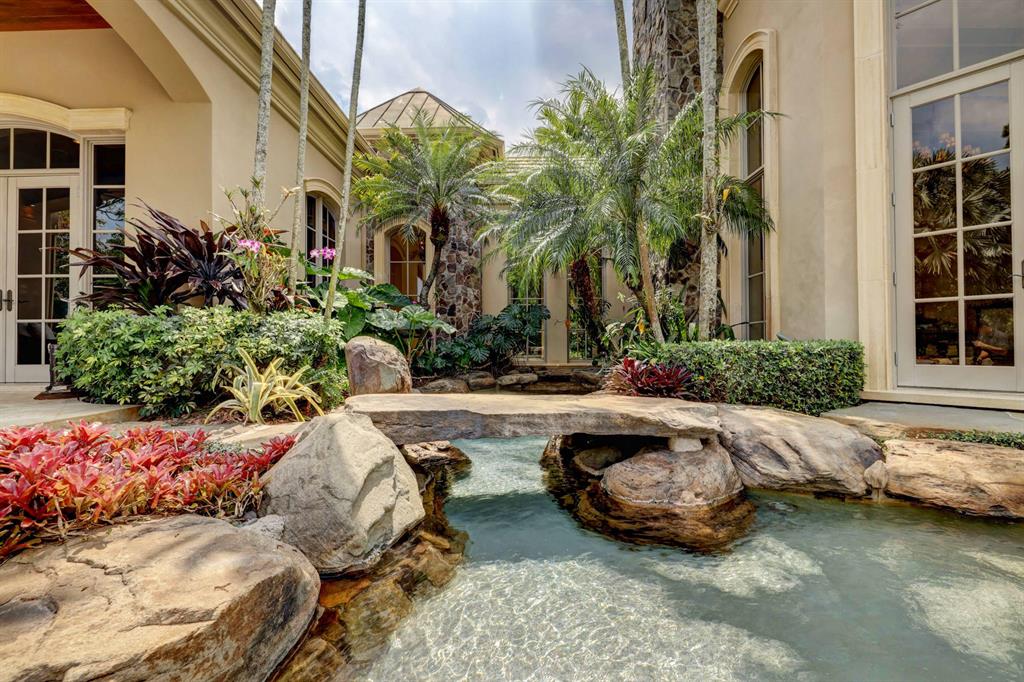 BEARS CLUB - Residential