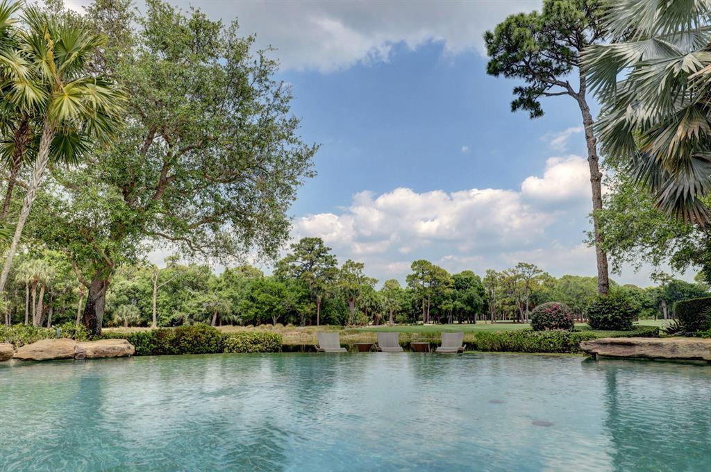 BEARS CLUB - Residential