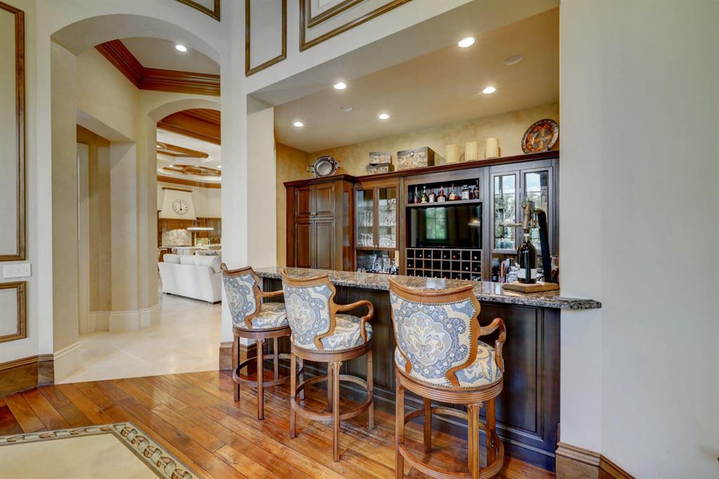 BEARS CLUB - Residential