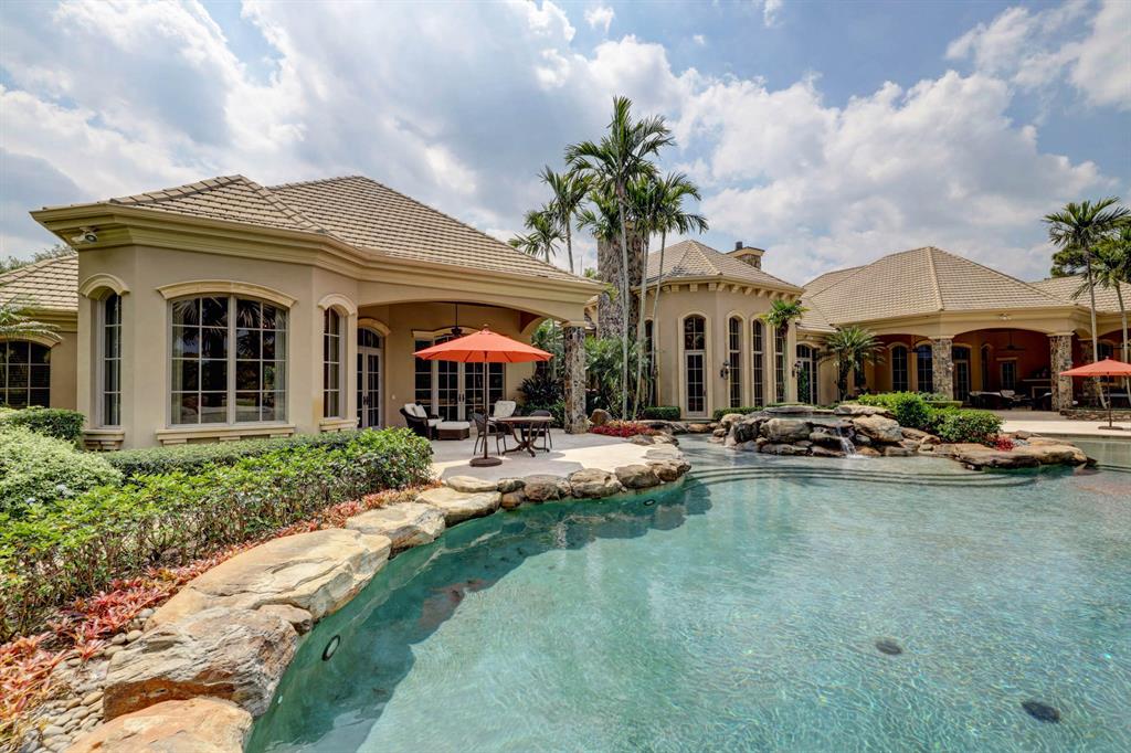 BEARS CLUB - Residential