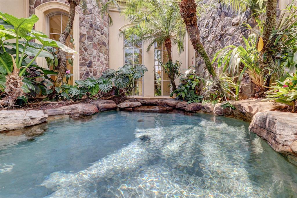 BEARS CLUB - Residential