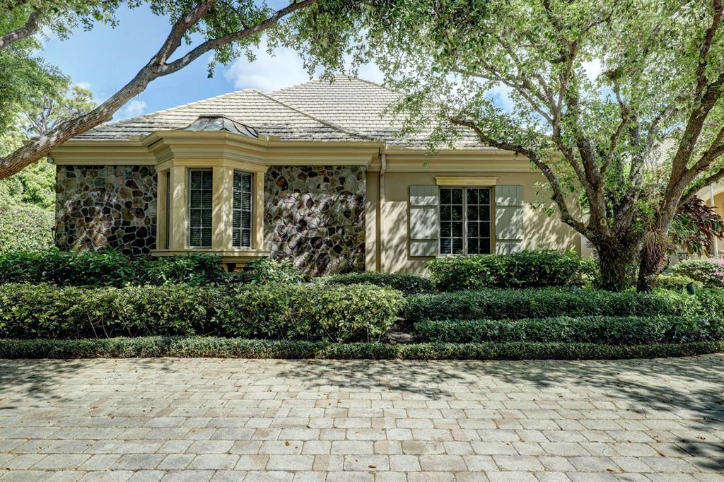 BEARS CLUB - Residential