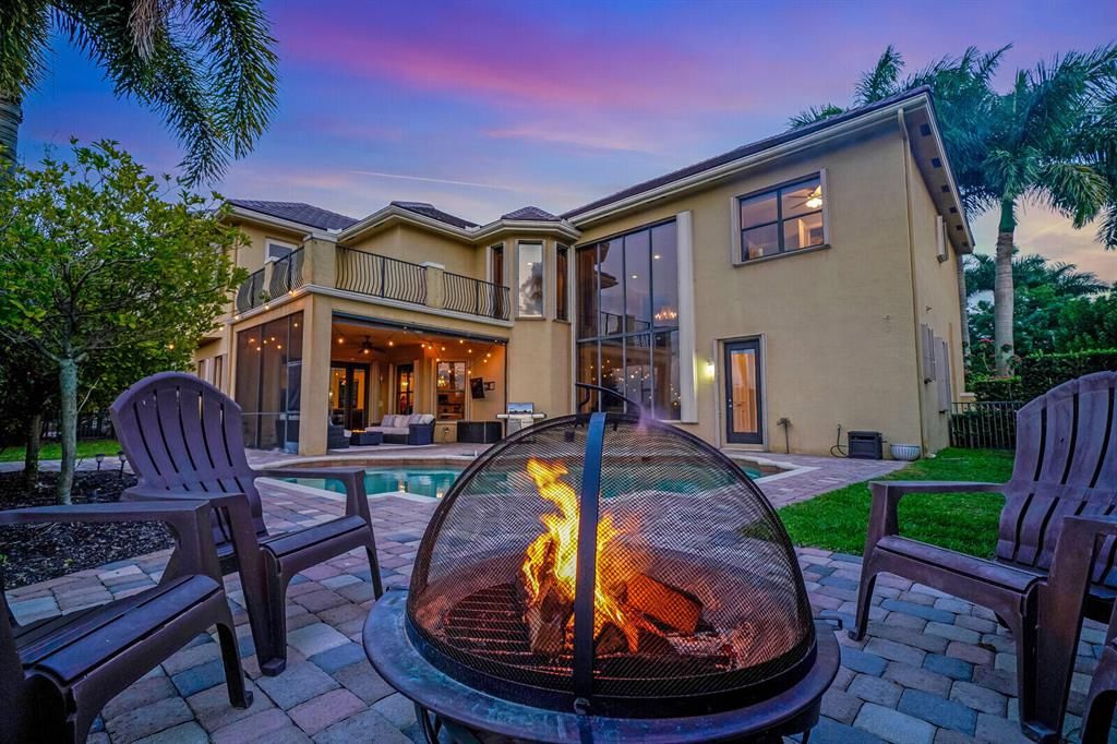 Photo of 10543 Versailles Boulevard, Wellington, FL 33449 (MLS # R10880385)