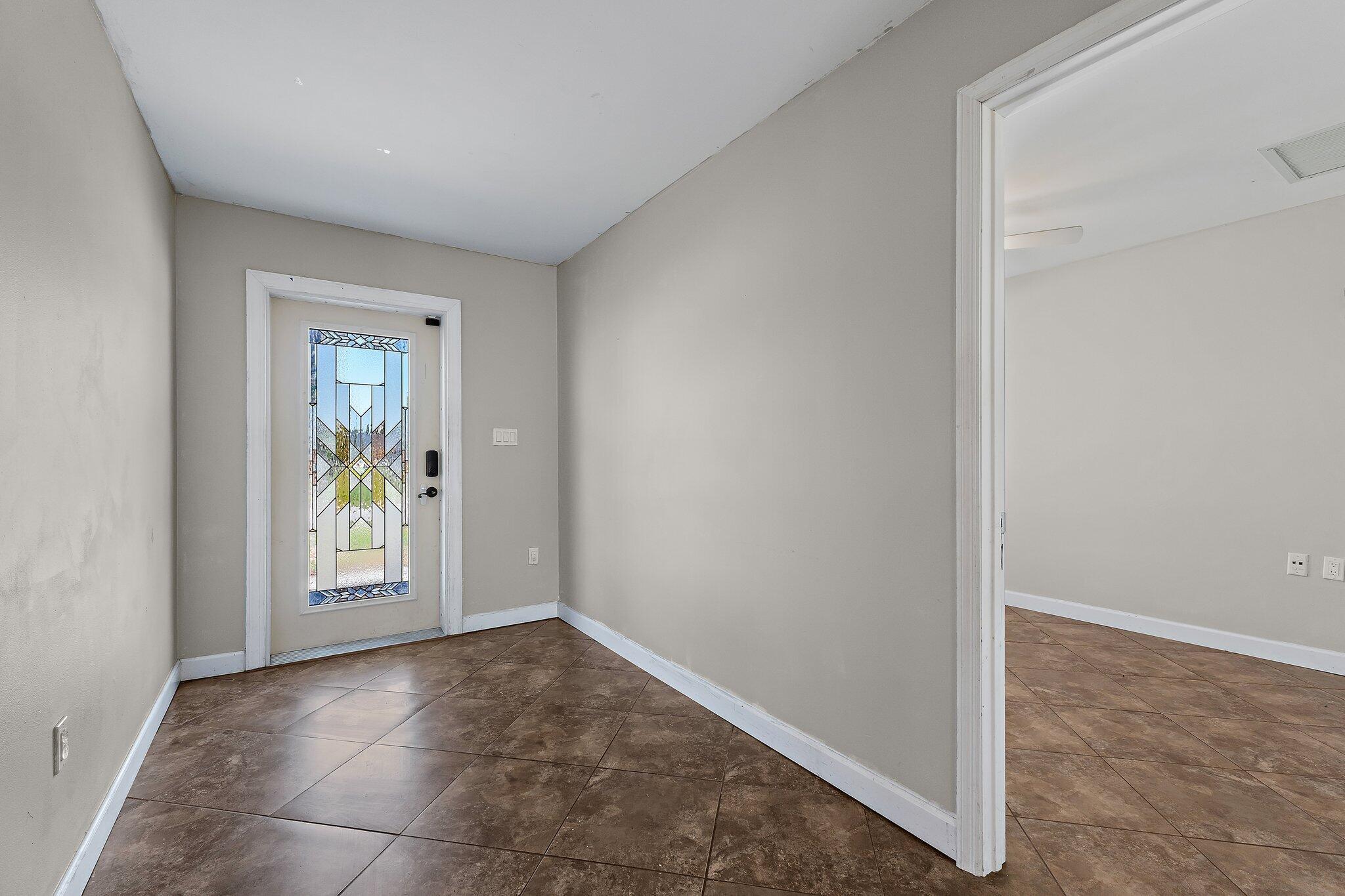 422 SE Lamon Lane